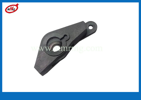 445-0757915 ATM อะไหล่ NCR S2 Carriage Lower Linkage Drive Mount 445-0761208-177