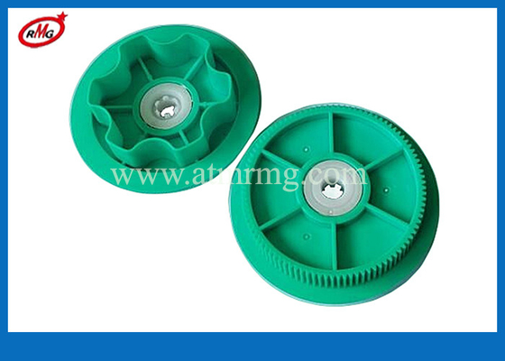 4450730542 ชิ้นส่วนเครื่องจักร ATM NCR S2 Presenter Green Gear เวอร์ชั่นใหม่ 445-0761208-01