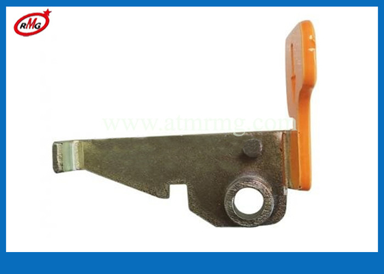 ชิ้นส่วนเครื่องเอทีเอ็ม NCR Purge Bin Latch S2 Dispenser 445-0761208-08